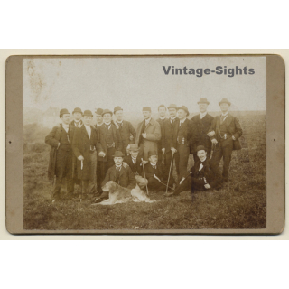 Stuttgart: Männer Ausflug Münster Neckarbrücke (Vintage Cabinet Card 1894)