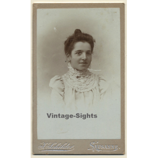 J.Schilder / Lausanne: Pretty Young Woman Wearing Victorian Blouse (Vintage Carte De Visite / CDV ~1890s)