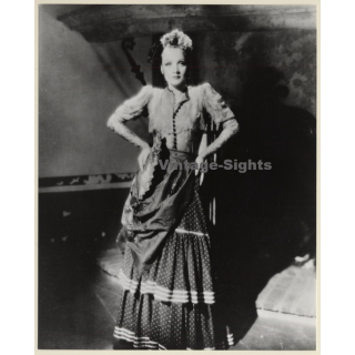 Marlene Dietrich In 'The Devil Is A Woman' / Spanish Fan (Vintage Press Photo 1970s/1980s)