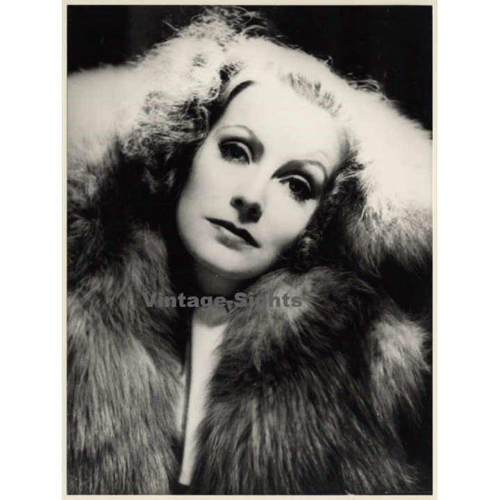 Great Take: Greta Garbo In Fur Coat (Vintage Press Photo 1970s/1980s)