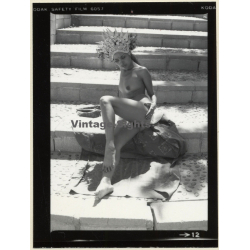 Pretty Indian Nude With Headdress & Scarf *8 (Vintage Contact Sheet Photo 1970s)