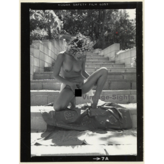 Pretty Indian Nude With Headdress & Scarf *10 (Vintage Contact Sheet Photo 1970s)