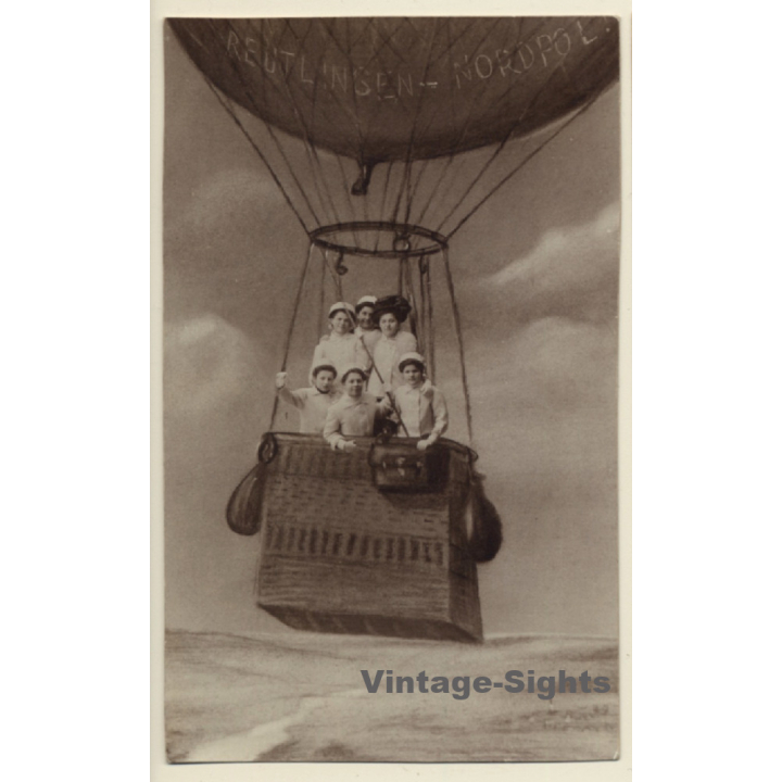 Reutlingen - Nordpol: Female Balloonists - Weibliche Ballonfahrer (Vintage RPPC 1910)