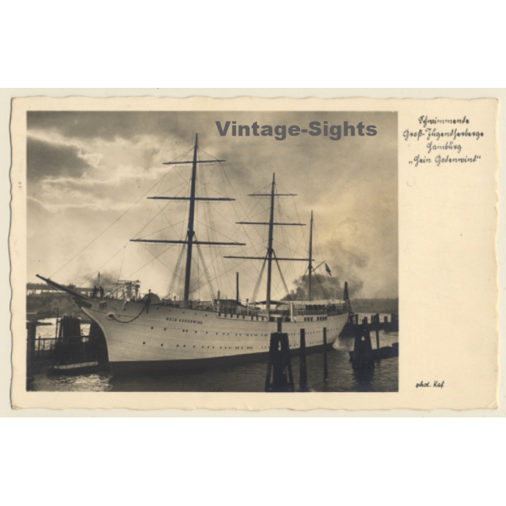 Schwimmende Groß Jugendherberge Hein Godewind / Sailing Ship (Vintage RPPC 1936)