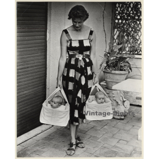 Ingrid Bergman Carrying Her Twins Isotta & Isabella (Vintage Press Photo 1952)