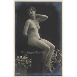 Classic French Nude Sitting On Column / Belle Epoque - Flowers (Vintage RPPC ~1910s)