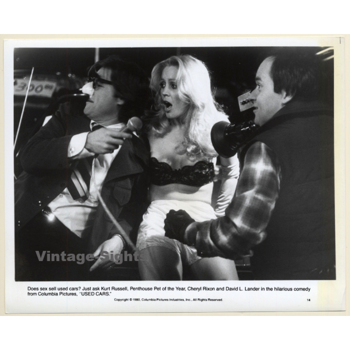 Kurt Russell - Cheryl Rixon - David L. Lander: Used Cars / Movie Still (Vintage Photo 1980)