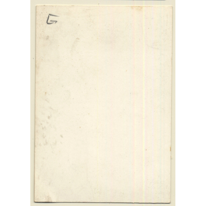 Pin-up Girl *14 / Short Beach Costume (Vintage Trading Card ~1950s)