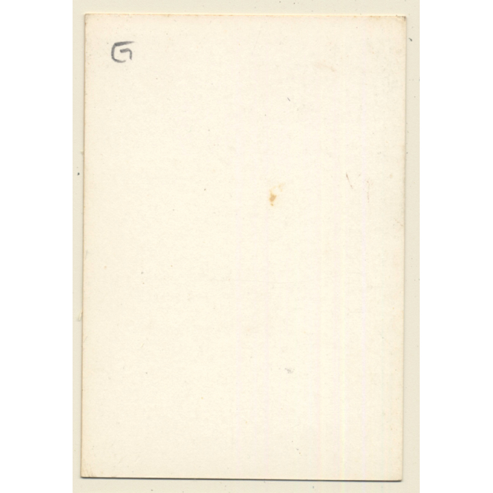 Pin-up Girl *20 / Blonde - Beach (Vintage Trading Card ~1950s)