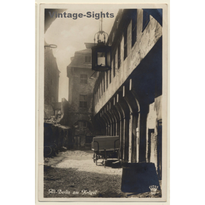 Germany: Alt-Berlin Am Krögel - Horse Carriage (Vintage RPPC 1930)