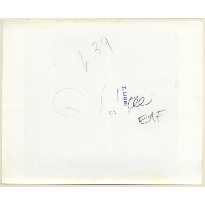 Erotic Study: 2 Nude Girlfriends Kneeling In Front Of Fire Place / Lesbian INT (Vintage Photo KORENJAK 1970s/1980s)