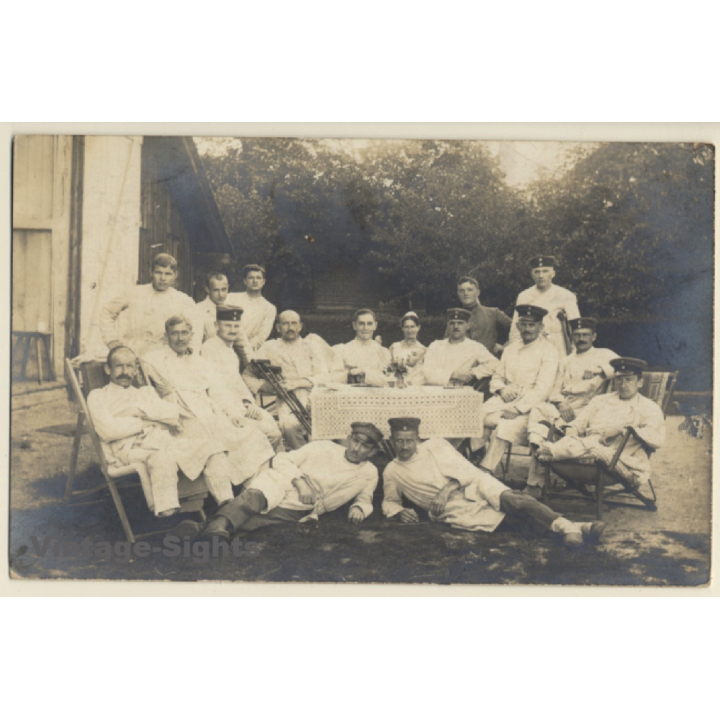 Group Of German War Invalids & Nurses WW1 / Amputee (Vintage RPPC 1910s)