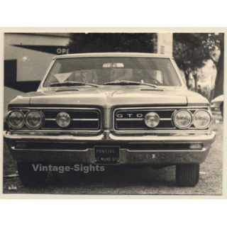 Le Mans 1964: Pontiac Le Mans GTO / Front View (Vintage Photo)