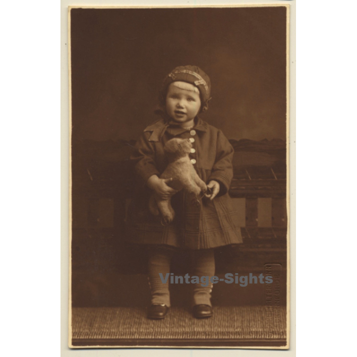 G.Haltermann / Eckernförde: Little Girl With Stuffed Animal (Vintage Photo 1920s/1930s)