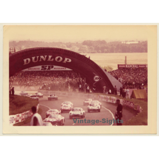 24 Hours Of Le Mans 1964: Start Phase N°1 N°19 Ferrari Tipo N°8 N°21 (Vintage Photo)