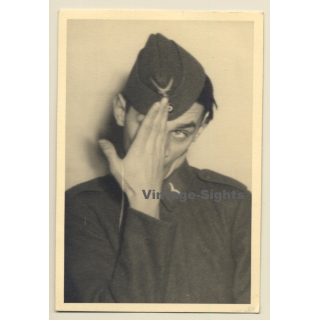Funny Take Of German Soldier Doing Funny Face / Gay INT (Vintage Photo ~1940s)