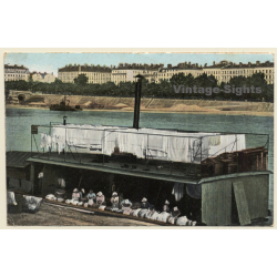 Lyon - Rhône / France: Femmes Sur Un Bateau Lavoir (Vintage PC 1906)
