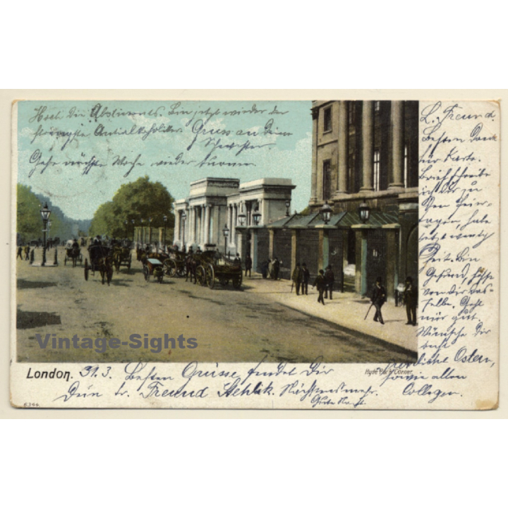 London / UK: Hyde Park Corner - Horse Carriages (Vintage PC 1904)