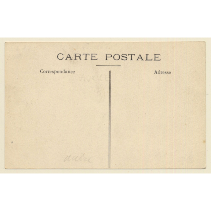 Manufacture Nationale Des Gobelins / Carpet Knotting (Vintage PC)