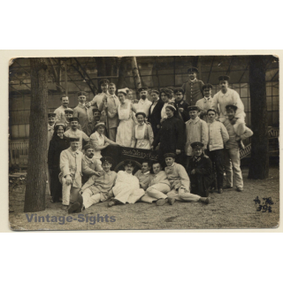 WW1: German Soldiers, Red Cross Nurses & Sisters (Vintage RPPC 1910s)