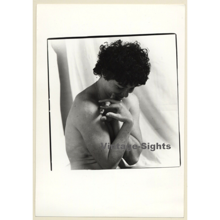 Artistic Erotic Portrait: Natural Chubby Nude With Freckles *4 (Vintage Photo France B/W ~1980s)