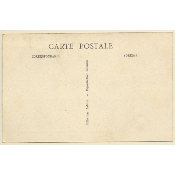 Nigeria: 2 Indigenous With Hausa Nupe Hunter Birddress (Vintage PC 1910s/1920s)