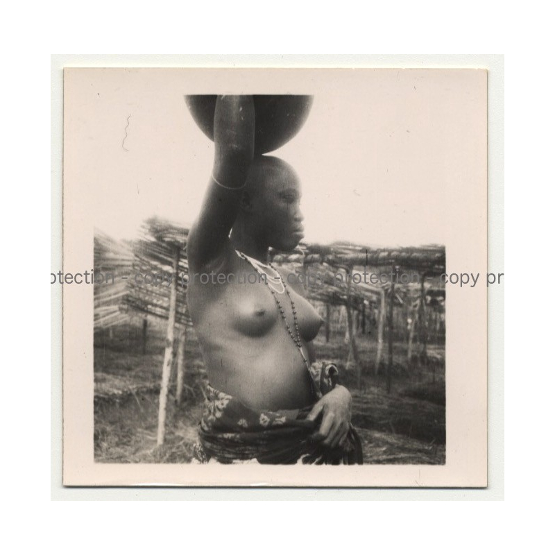 Topless African Female W. Water Jug On Head 2 (Vintage Photo 1940s/1950s)
