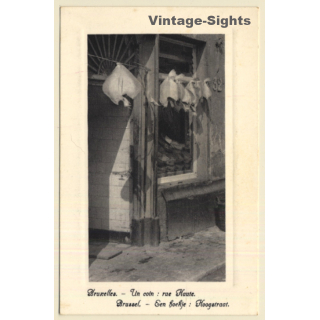 Bruxelles / Belgium: Rue Haute - Hoogstraat (Vintage PC)