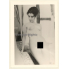 Nude Darkhaired Pin-up / Updo (2nd Gen. Photo ~1950s)