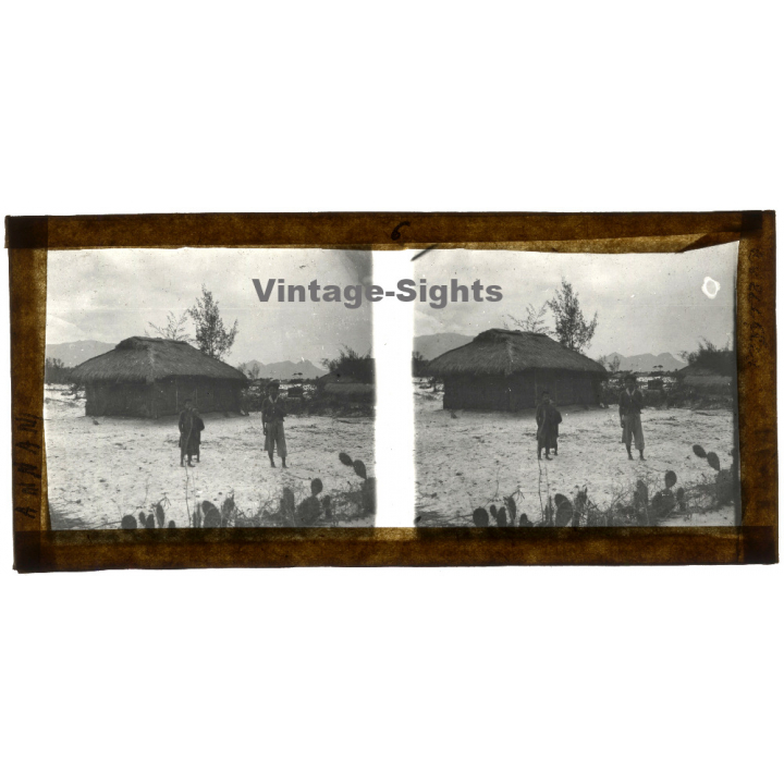 Annam / Vietnam: Indigenous Family In Front Of Straw Hut (Vintage Stereo Glass Plate ~1920s/1930s)