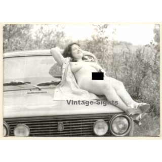 Erotic Study: Natural Nude On Bonnet Of Car *2 (Vintage Photo GDR ~1970s/1980s)