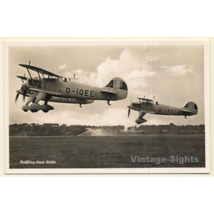 WW2: Heinkel Jagdflugzeuge He 51 - Aufstieg Einer Kette / Aviation (Vintage RPPC ~1930s/1940s)