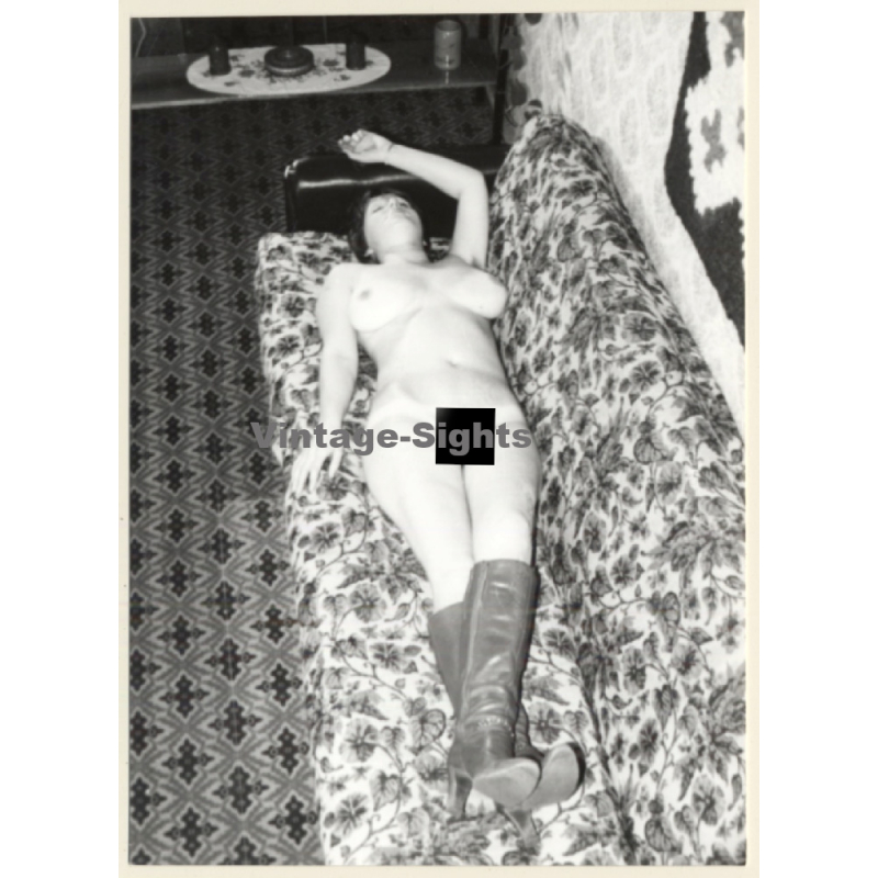 Erotic Study: Busty Nude On Flowered Couch*2 / Tan Lines - Boots (Vintage Photo GDR ~1970s/1980s)