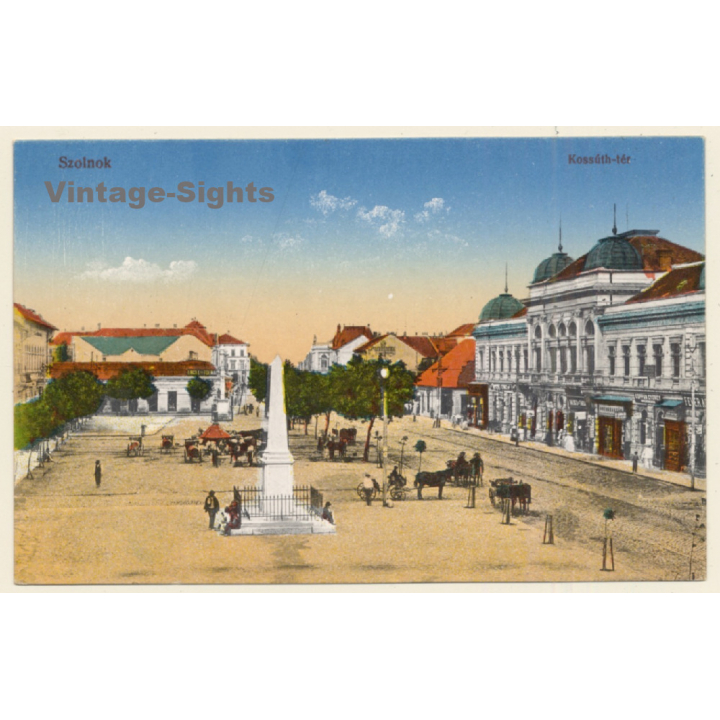 Szolnok / Hungary: Kossúth tér - Monument (Vintage PC ~1910s)