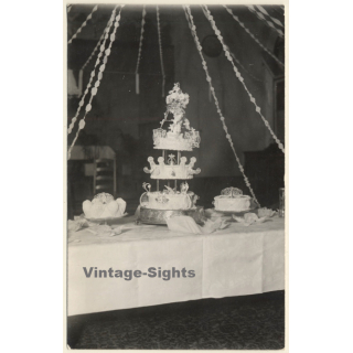 South Africa: Impressive Wedding Cake (Vintage RPPC 1930)