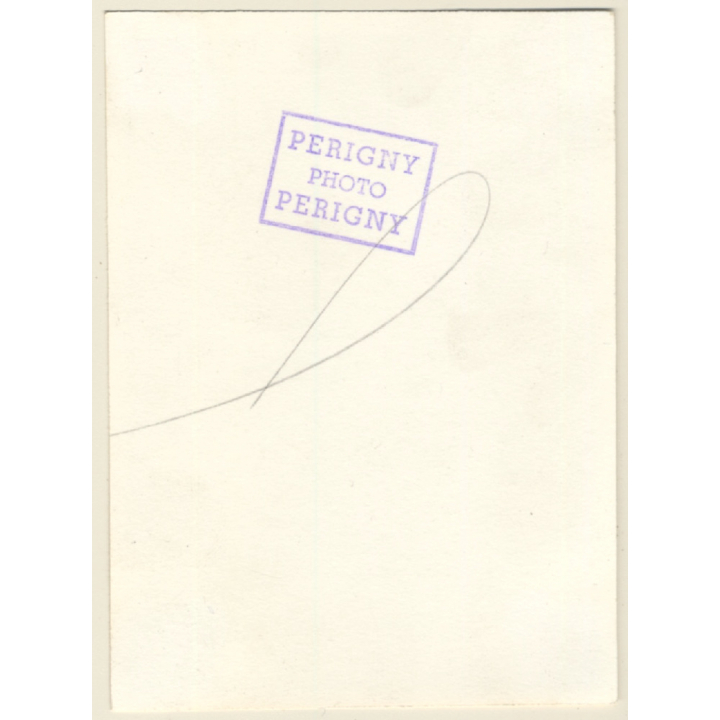 Sweet Young African Tribal Girl With Earring / Ethnic (Vintage Photo 1940s/1950s)