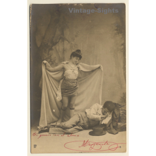 Theater Scene*3: Interracial Couple / Cape - Romance (Vintage RPPC 1903)