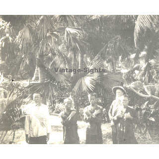 Vietnam: Missionary & Leper In Leprosy Colony (Vintage Stereo Glass Plate ~1920s/1930s)