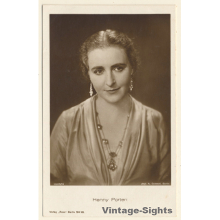 Henny Porten / Actress - Ross Verlag (Vintage RPPC 1920s/1930s)