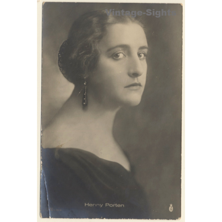 Henny Porten / German Actress (Vintage RPPC 1920s/1930s)