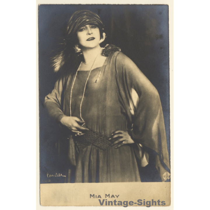 Mia May / Austrian Actress (Vintage RPPC 1920s/1930s)