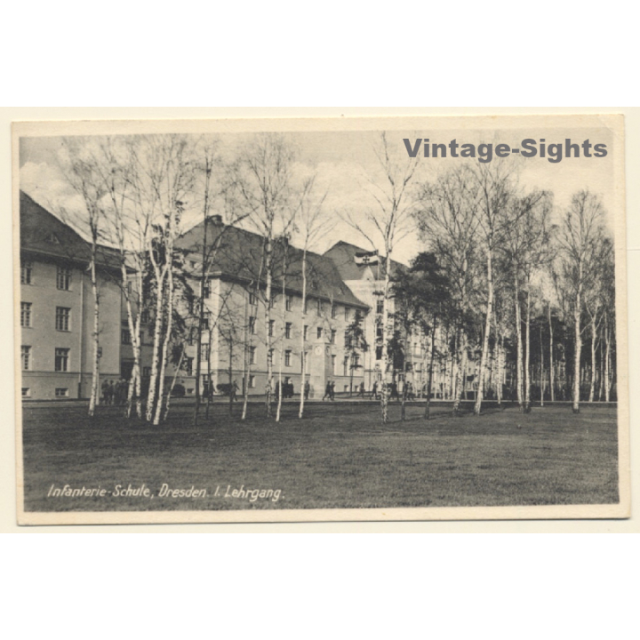 Dresden / Germany: Infanterie Schule - Kaserne (Vintage PC 1934)