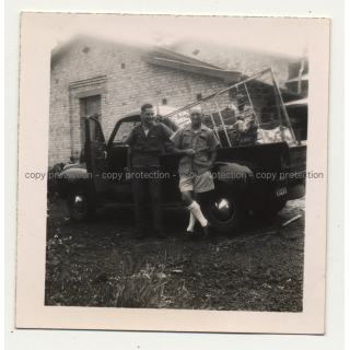 2 Guys In Front Of Studebaker M5 / Side View (Vintage Photo Africa B/W ~1940s)