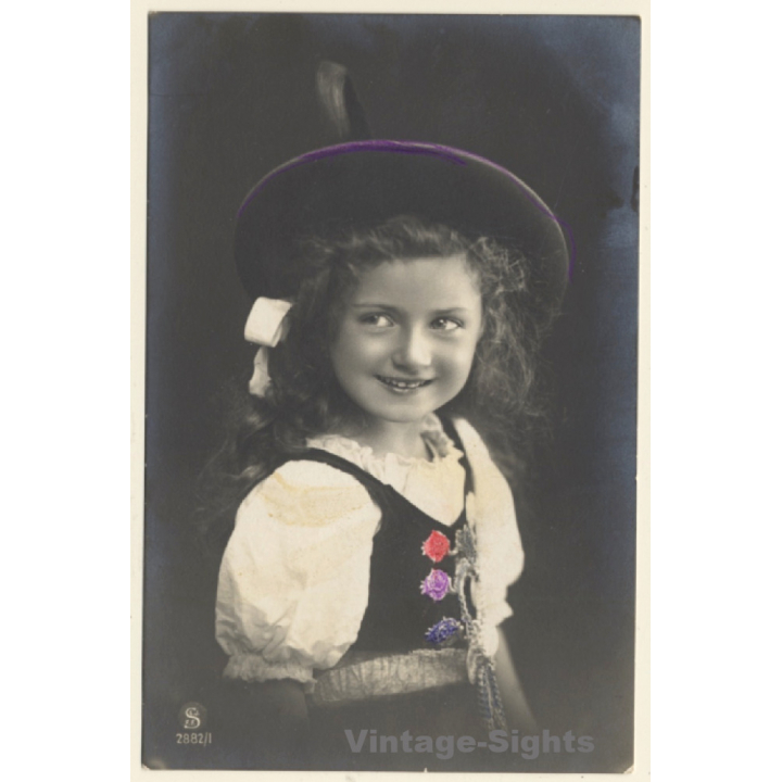 Little Girl In Traditional Costume /  Kitsch (Vintage RPPC 1910s)