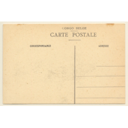 Rote Kreuz Delegation Auf Wiese / Uniform WW2 (Vintage RPPC 1930s)