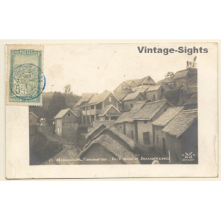 Fianarantsoa / Madagascar: Ville Indigène Andrandmalahelo (Vintage RPPC 1912)