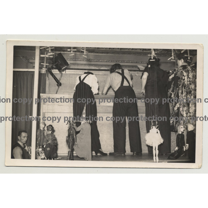 Backstage String Puppet Theatre 2 / Czech Institute - London 1942 (Vintage Photo B/W)