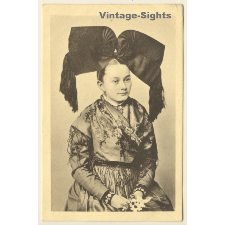 Junge Frau In Elsässer Tracht m. großer Schleife im Haar (Vintage PC 1912)