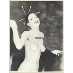 Erotic Study by Pjotr Van Moock: Nude Geisha *4 / Smile - Boobs (Vintage XL Photo 40 x 30 CM 1980s)