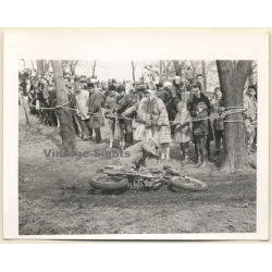British Motocross Race N°8 Crashed / Scramble *20 (Vintage Photo UK ~1950s)